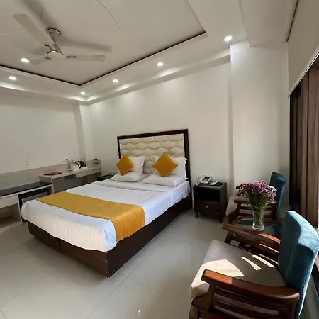 Lemon Green Residency - Hotel And Serviced Apartments